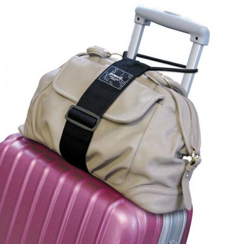 スーツケースの上に乗せたバッグを留めるためのバッグ留めるベルト