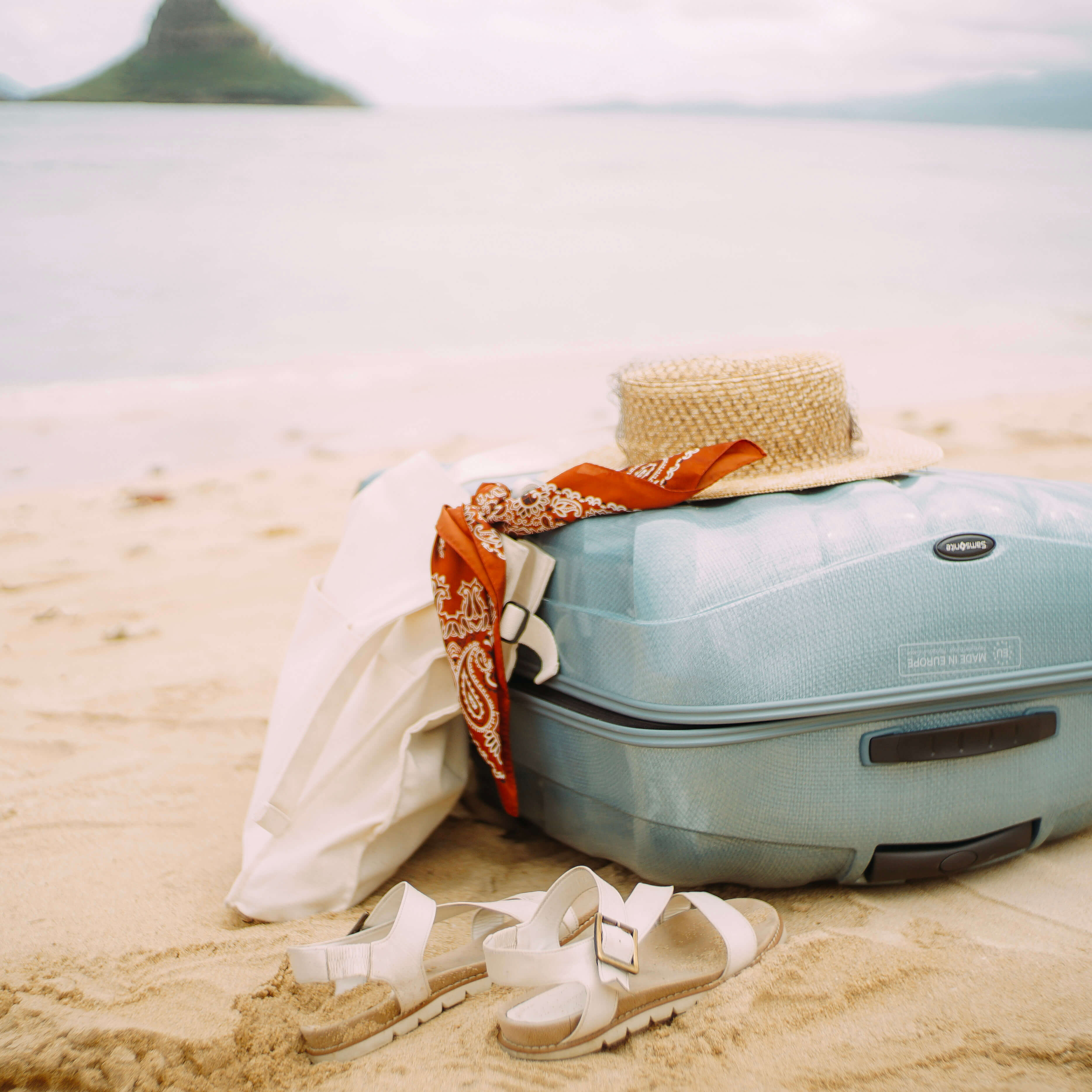 サムソナイト コスモライト
Samsonite Cosmolite アイスブルー使用例
